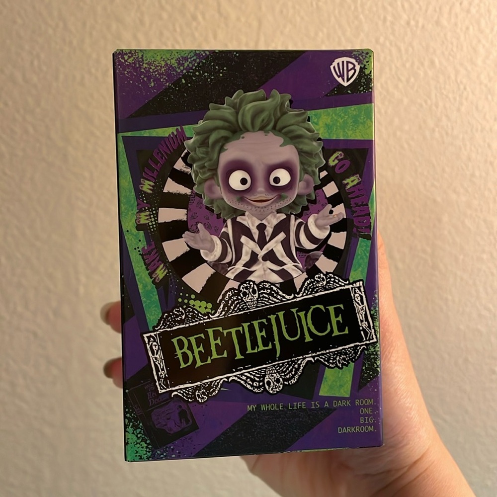 POPMART BEETLE-JUICE BLINDBOX